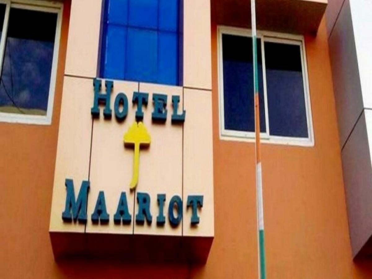 Hotel J Maariot 에로드 외부 사진