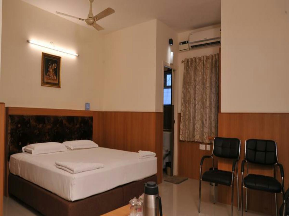 Hotel J Maariot 에로드 외부 사진